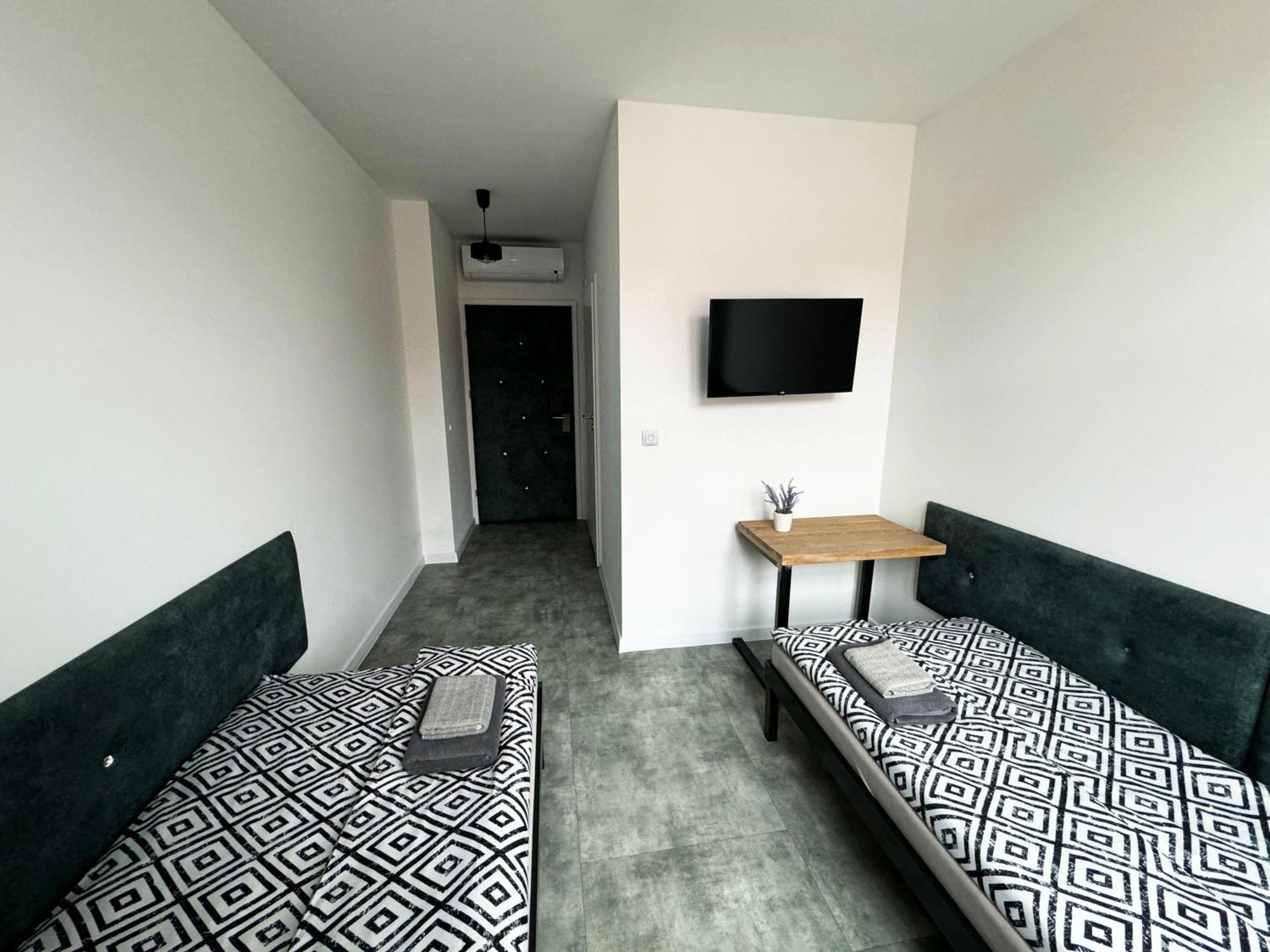 Pokoje Pod Palacem Koszecin Kamer foto