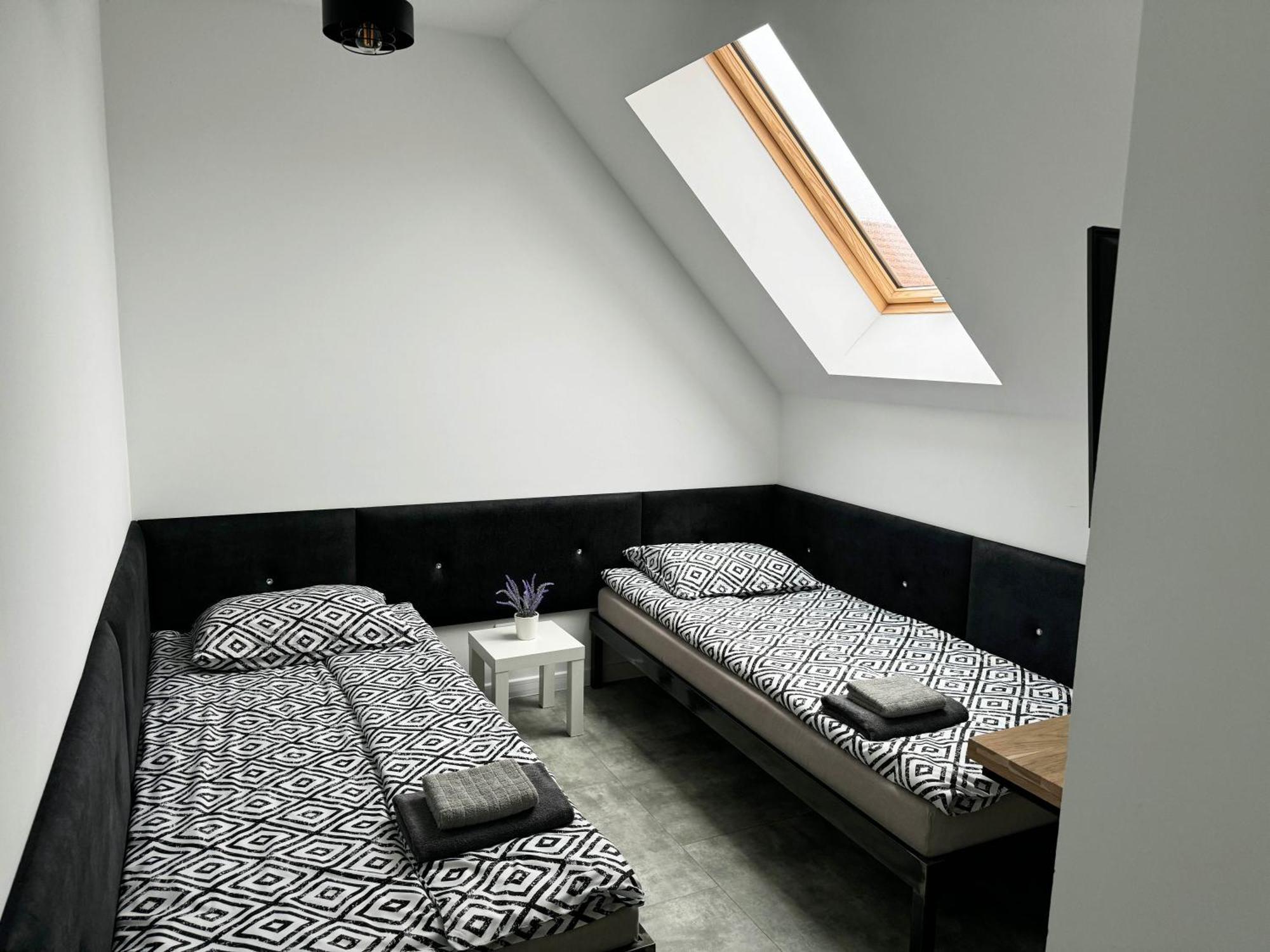 Pokoje Pod Palacem Koszecin Buitenkant foto