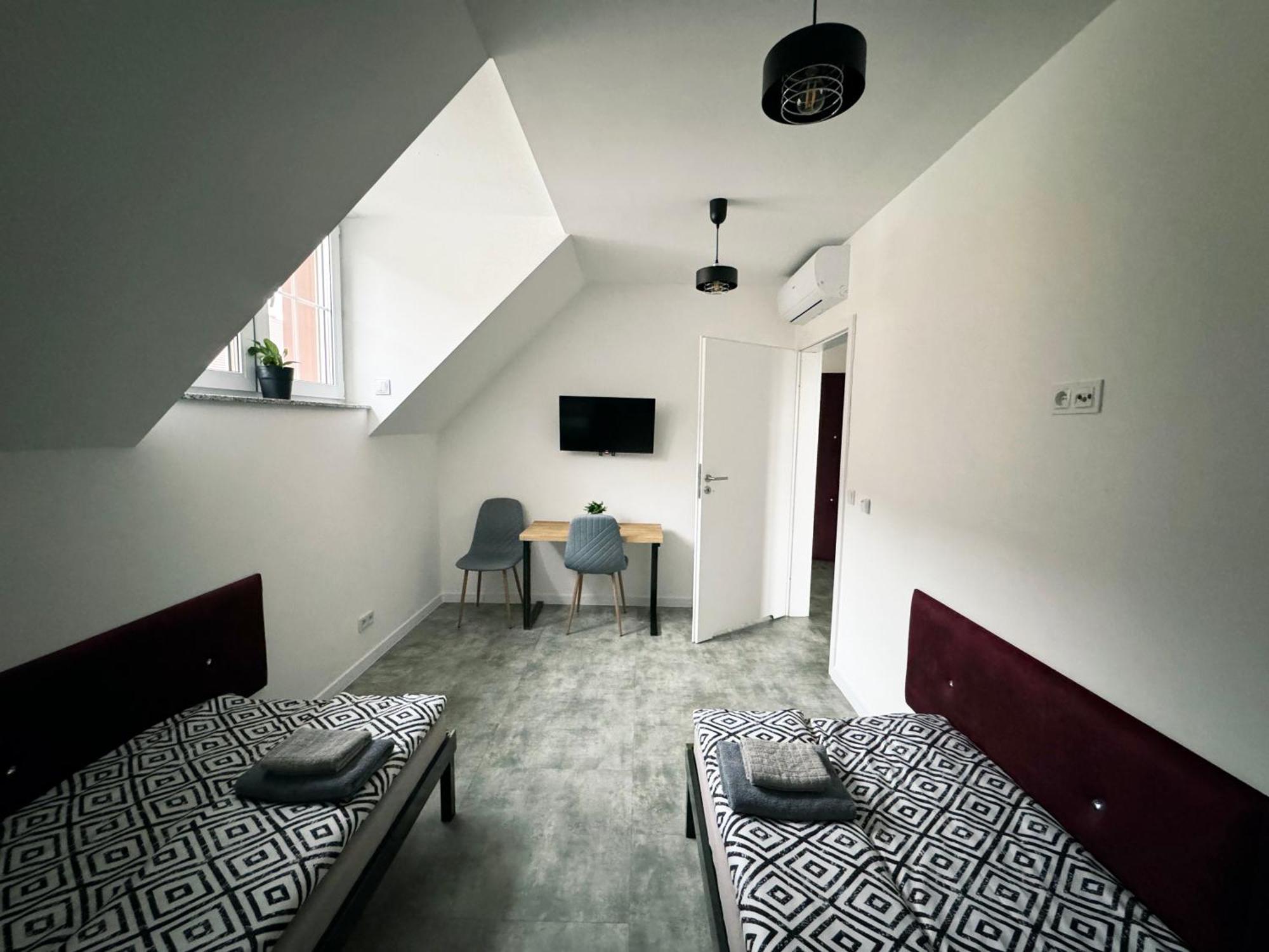 Pokoje Pod Palacem Koszecin Buitenkant foto